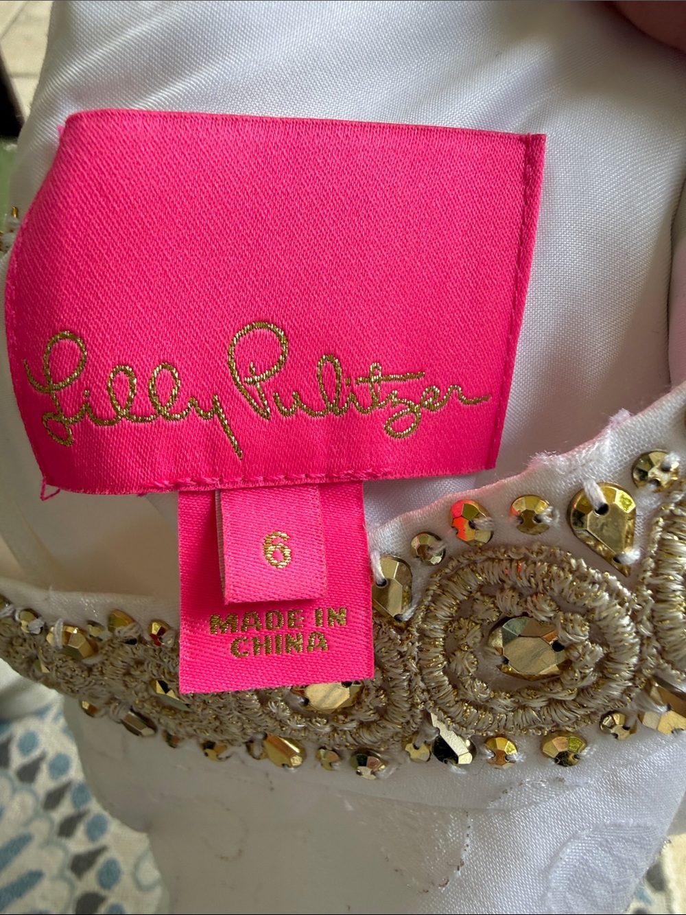 Lilly Pulitzer Brandi Resort White Shift Dress W Gold Embellished Neck Size 6 - Picture 4 of 14